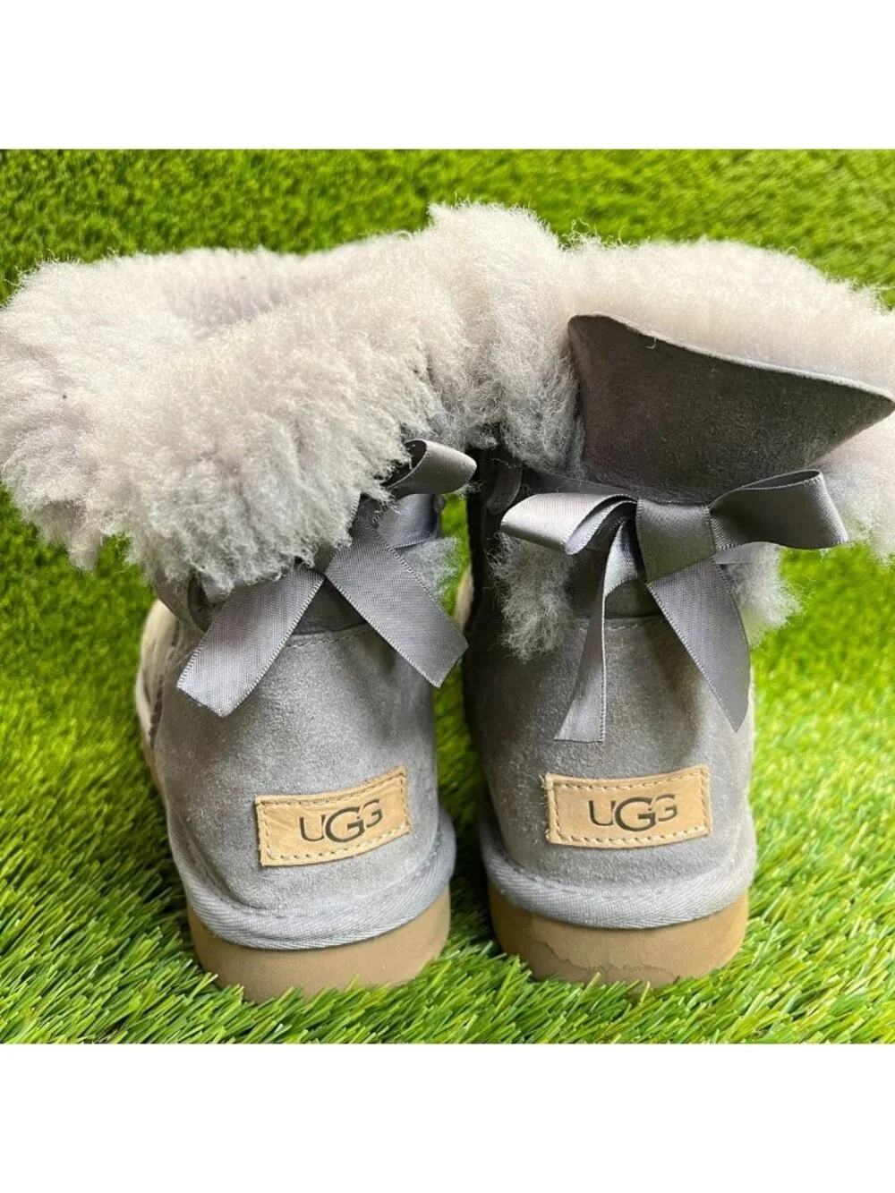 UGG Mini Bailey Bow II Womens Size 9 Gray Classic Outdoor Suede Winter Boots